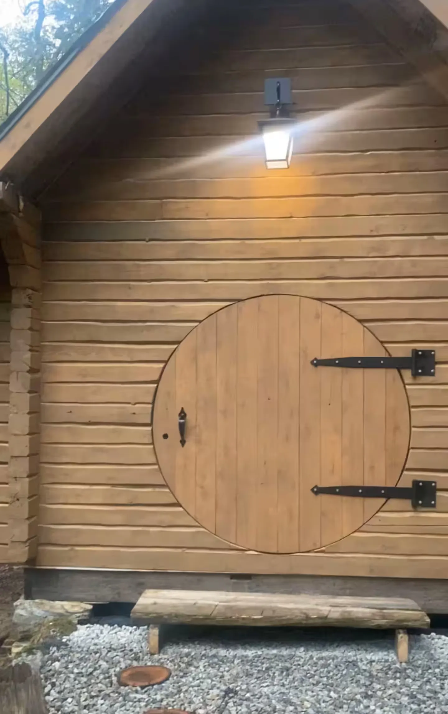 The Cedar Cabin — Exterior (7)
