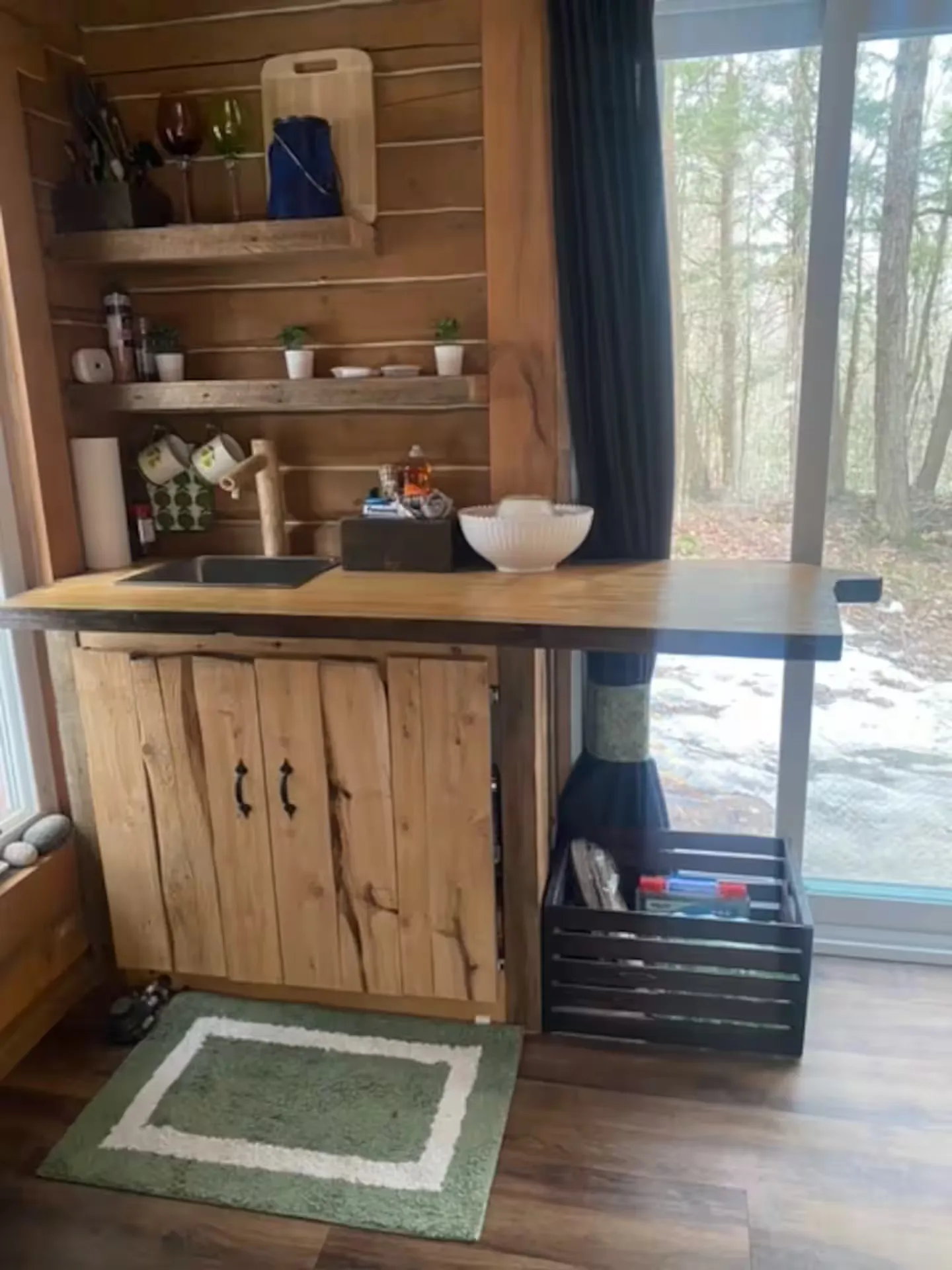 The Cedar Cabin — Kitchen (1)