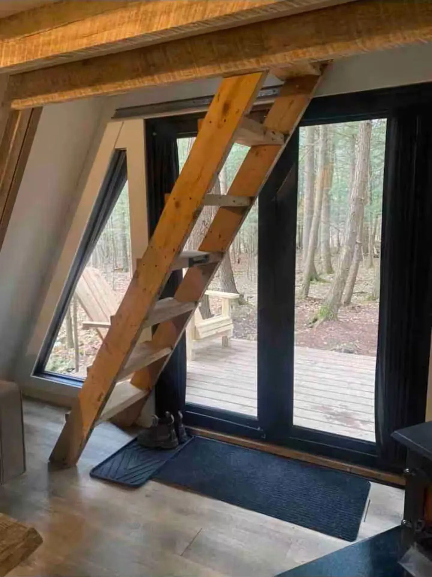 The Hemlock Cabin — Living room (4)